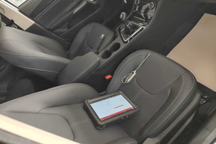 Used Chery Arrizo 5 2025 Excellence Version 1.5L Manual Fashion Edition Right Front Seat