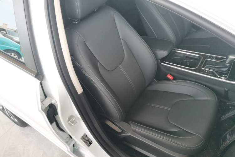 Used Chery Arrizo 5 2025 Excellence Version 1.5L CVT Fashionable Edition Right Front Seat
