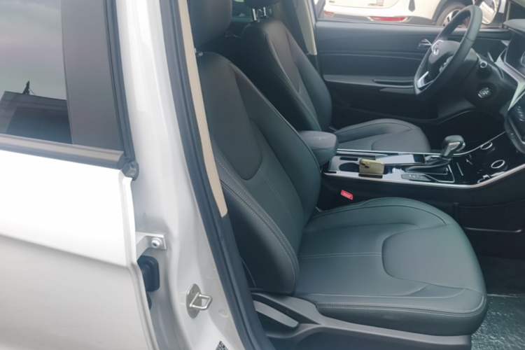 Used Chery Arrizo 5 2025 Excellence Version 1.5L CVT Fashionable Edition Right Front Seat