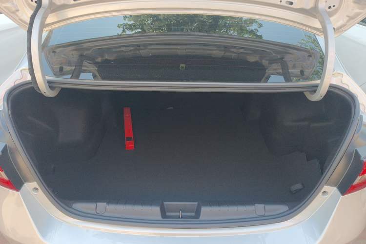 Used Chery Arrizo 5 2025 Excellence Version 1.5L Manual Fashion Edition Trunk