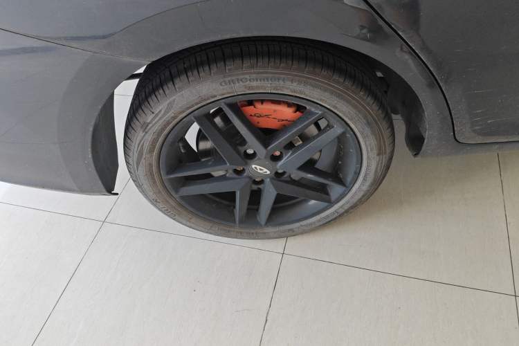 Used Chery Arrizo 5 GT 2022 1.6T DCT Chii Right Rear Wheel Hub
