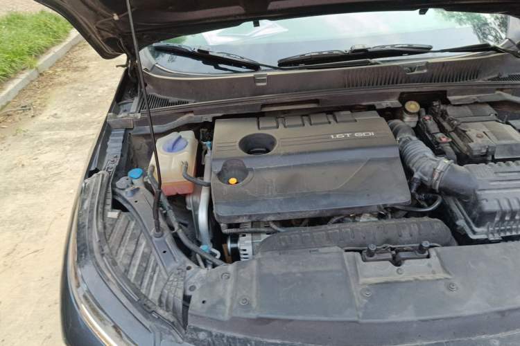 Used Chery Arrizo 5 GT 2022 1.6T DCT Chii Engine Bay Right