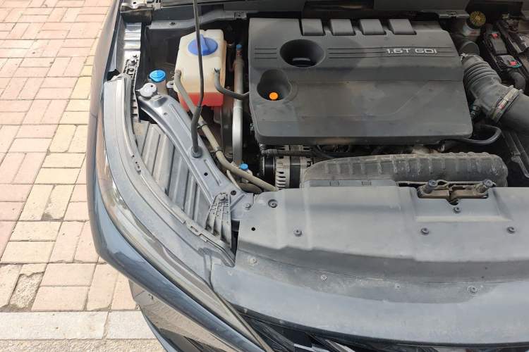 Used Chery Arrizo 5 GT 2022 1.6T DCT Chii Engine Bay Right
