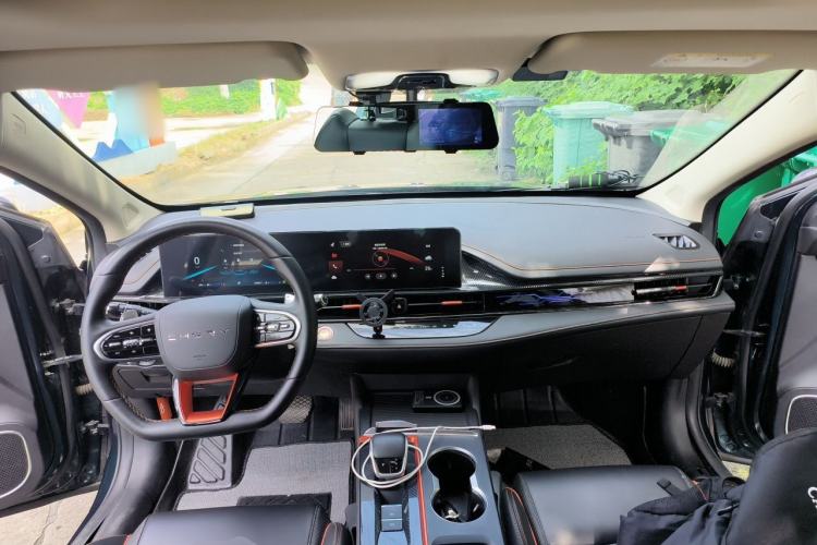 Used Chery Arrizo 5 GT 2022 1.6T DCT Chii Center Console