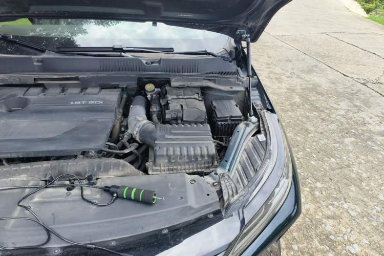 Used Chery Arrizo 5 GT 2022 1.6T DCT Chii Engine Bay Left