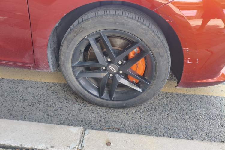 Used Chery Arrizo 5 GT 2022 1.6T DCT Version Right Front Wheel Hub