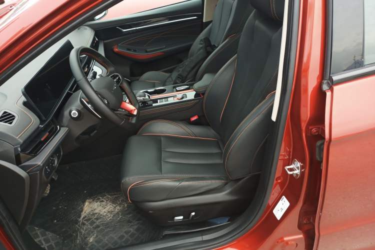 Used Chery Arrizo 5 GT 2022 1.6T DCT Version Left Front Seat