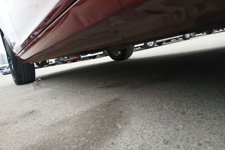 Used Chery Arrizo 5 GT 2022 1.6T DCT Version Right Side Sill