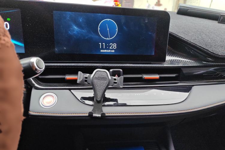 Used Chery Arrizo 5 GT 2023 1.5T CVT Enjoy Audio And AC Panel