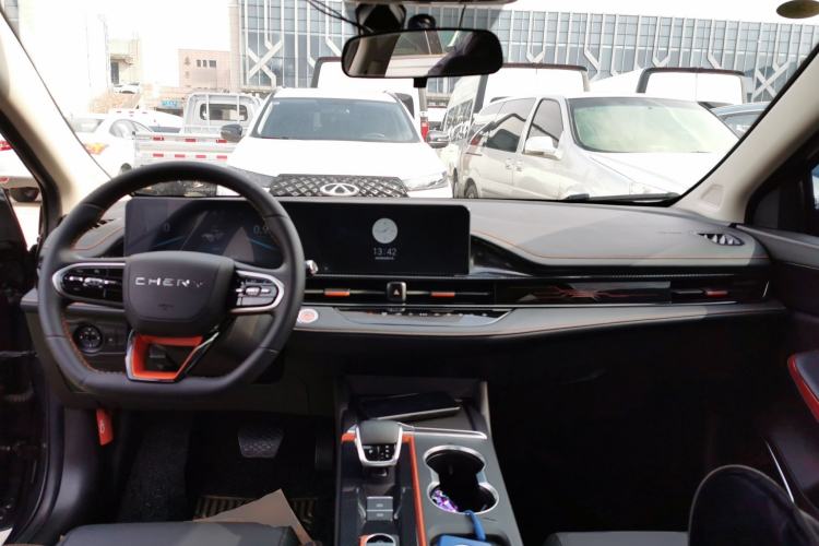 Used Chery Arrizo 5 GT 2023 1.5T CVT Enjoy Center Console
