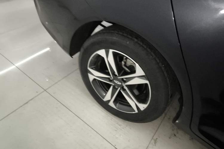 Used Chery Arrizo 5 GT 2023 1.5T CVT Enjoy Right Rear Wheel Hub