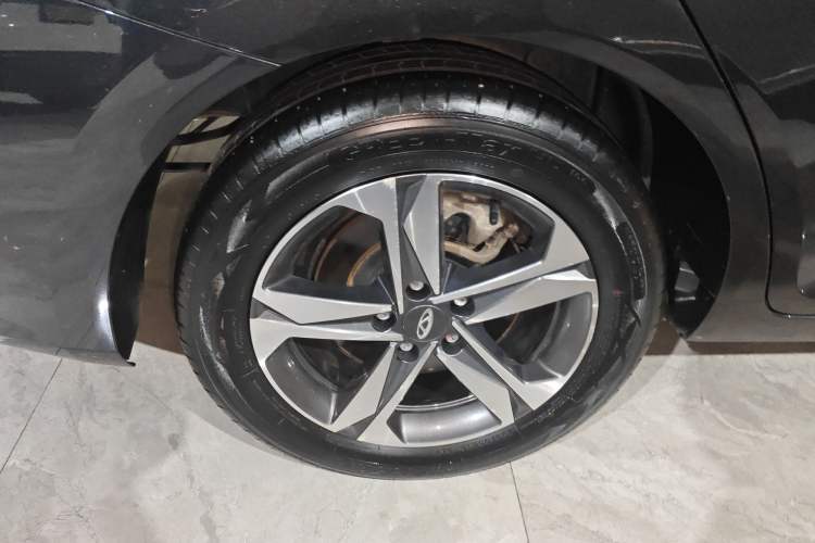 Used Chery Arrizo 5 GT 2023 1.5T CVT Enjoy Right Rear Wheel Hub