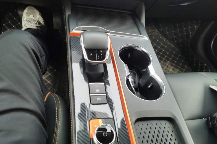 Used Chery Arrizo 5 GT 2023 1.5T CVT Enjoy Gear Lever