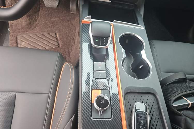 Used Chery Arrizo 5 GT 2023 1.5T CVT Enjoy Gear Lever