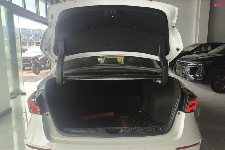 Used Chery Arrizo 5 GT 2023 1.5T CVT Enjoy Trunk