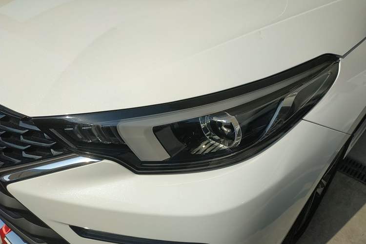Used Chery Arrizo 5 PLUS 2021 XiaoAI 1.5T Manual PLUS Model Left Front Headlight