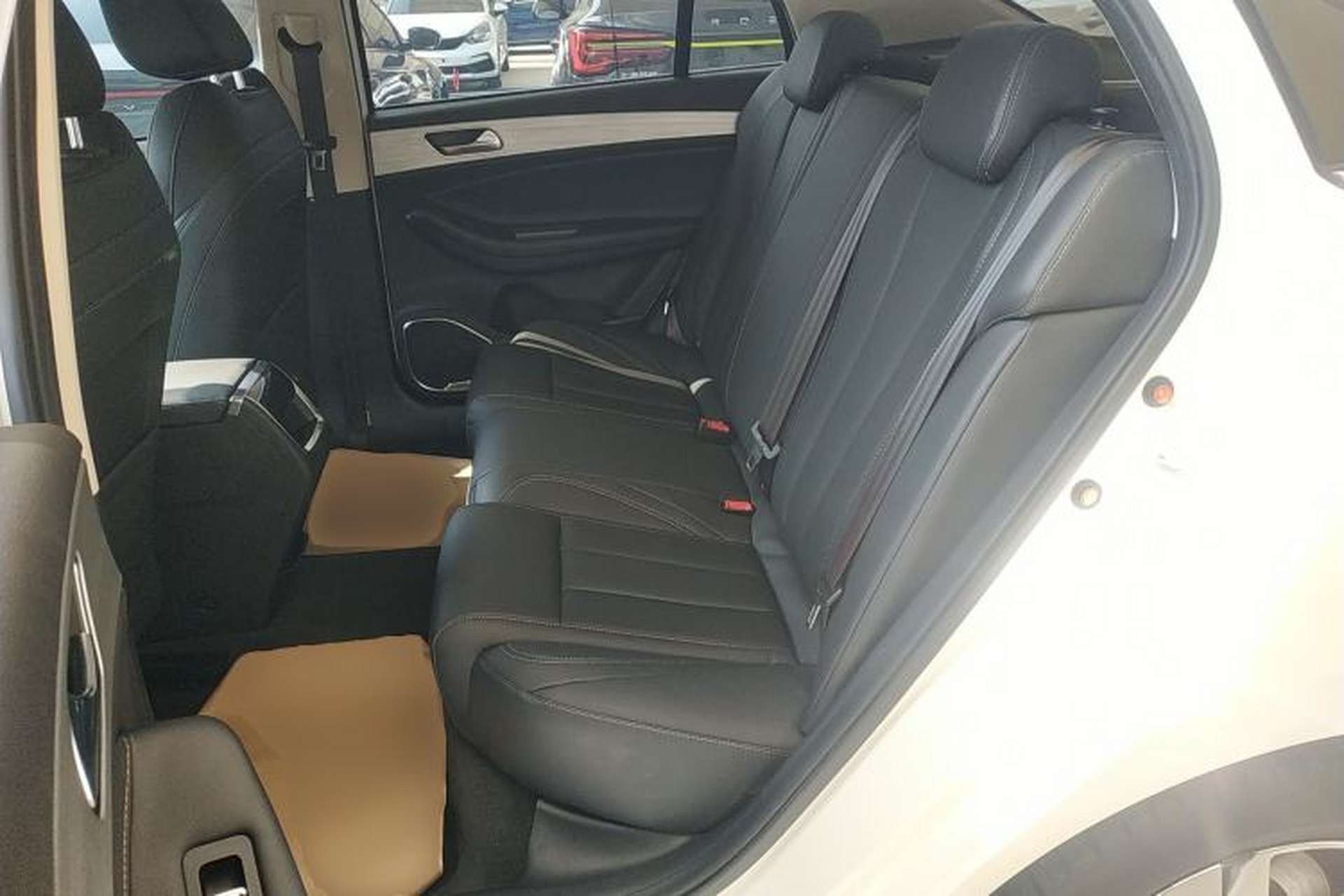 Used Chery Arrizo 5 PLUS 2021 XiaoAI 1.5T Manual PLUS Model Left Rear Seat