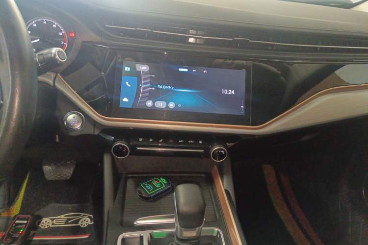 Used Chery Arrizo 5 PLUS 2021 XiaoAI 1.5L CVT Model PLUS Audio And AC Panel