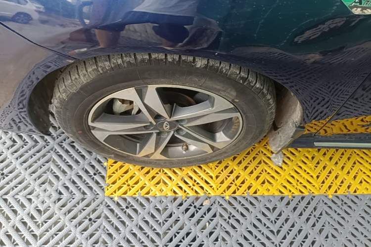 Used Chery Arrizo 5 PLUS 2021 Xiao AI 1.5T CVT PLUS Trim Left Front Wheel Hub