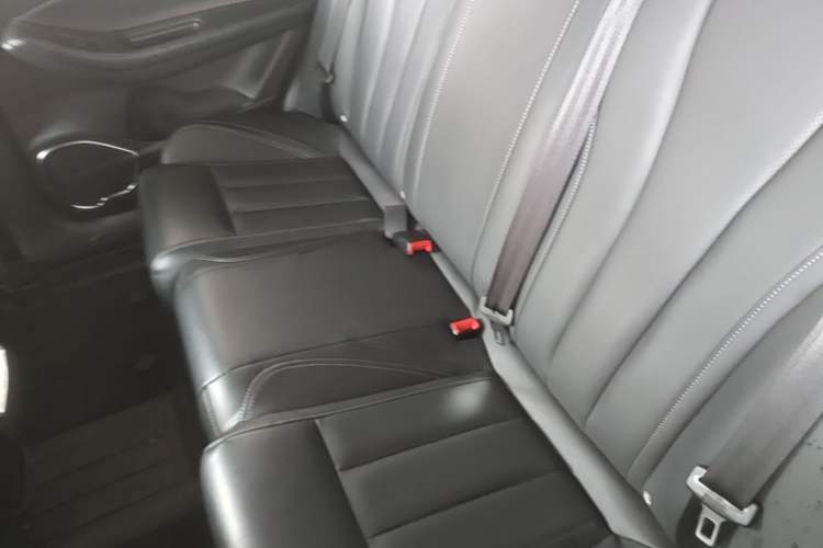 Used Chery Arrizo 5 PLUS 2021 Xiaoze 1.5T Manual PLUS Model Left Rear Seat