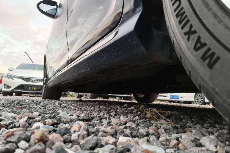 Used Chery Arrizo 5 PLUS 2021 XiaoAI 1.5L CVT Enjoy PLUS Left Side Sill