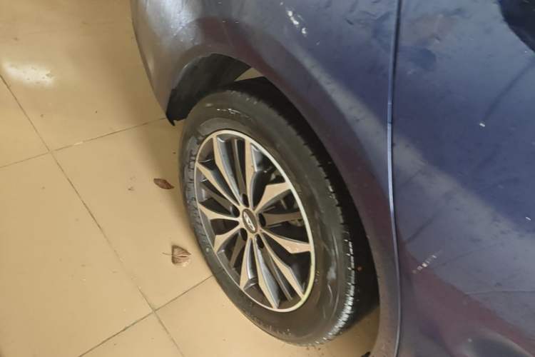 Used Chery Arrizo 5 PLUS 2021 Xiaoze 1.5T Manual PLUS Model Right Rear Wheel Hub