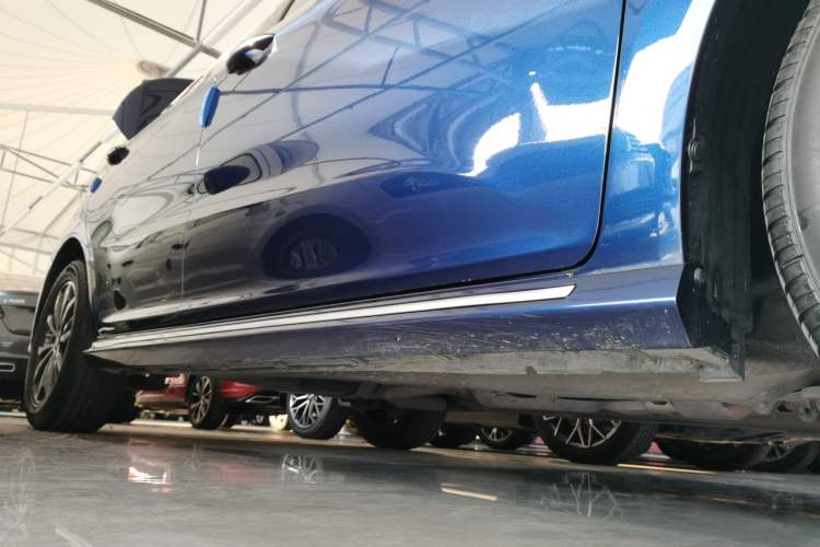 Used Chery Arrizo 5 PLUS 2021 Xiaoze 1.5T CVT Enjoy PLUS Right Side Sill