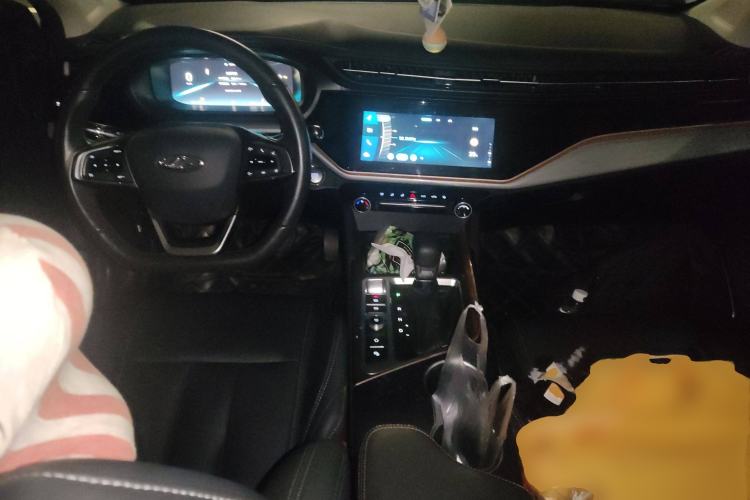 Used Chery Arrizo 5 PLUS 2021 Xiao AI 1.5T CVT Enjoy PLUS Center Console