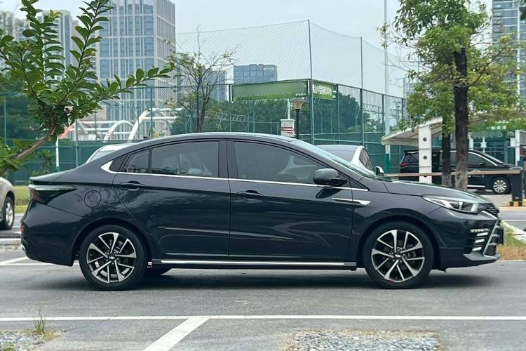 Used Chery Arrizo 5 PLUS 2021 Xiao AI 1.5T CVT ZhiPLUS Exterior 2