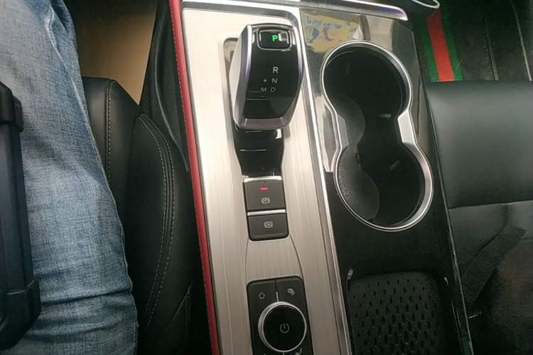Used Chery Arrizo 5 PLUS 2021 Xiaoze 1.5T CVT ZhiPLUS Gear Lever