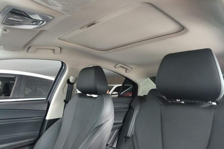 Used Chery Arrizo 5 PLUS 2021 XiaoAI 1.5L Manual Enjoy PLUS Headliner