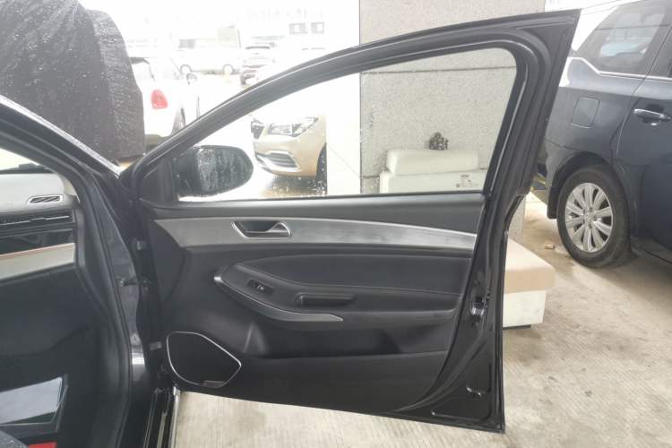 Used Chery Arrizo 5 PLUS 2021 Xiao AI 1.5T CVT Enjoy PLUS Interior 5