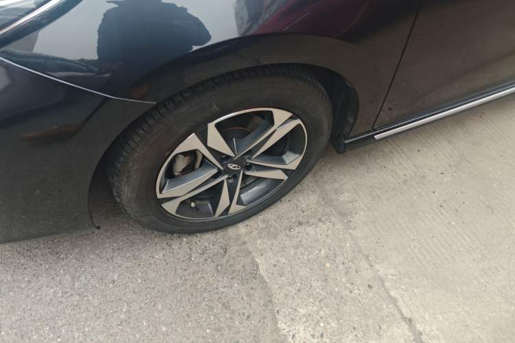 Used Chery Arrizo 5 PLUS 2021 XiaoAI 1.5L Manual Enjoy PLUS Left Front Wheel Hub