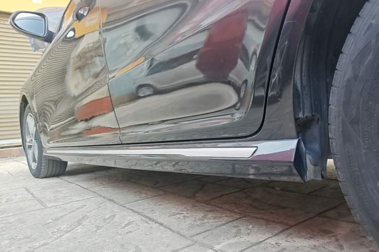 Used Chery Arrizo 5 PLUS 2021 XiaoAI 1.5L CVT Enjoy PLUS Left Side Sill