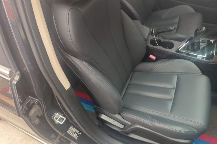 Used Chery Arrizo 5 PLUS 2021 XiaoAI 1.5L Manual Enjoy PLUS Right Front Seat