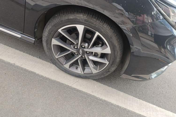 Used Chery Arrizo 5 PLUS 2021 Xiaoze 1.5T CVT ZhiPLUS Right Front Wheel Hub
