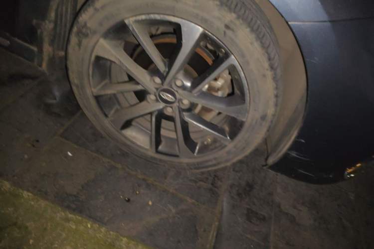 Used Chery Arrizo 5 PLUS 2021 Xiaoze 1.5T CVT ZhiPLUS Right Front Wheel Hub