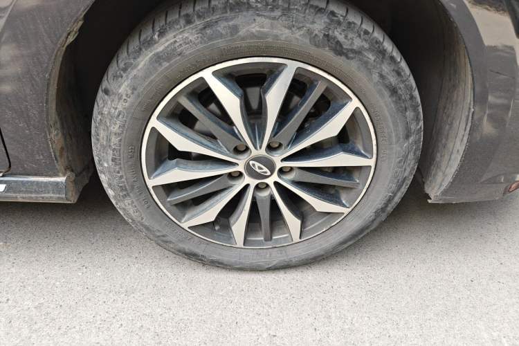 Used Chery Arrizo 5 PLUS 2021 Xiaoze 1.5T Manual PLUS Model Right Front Wheel Hub