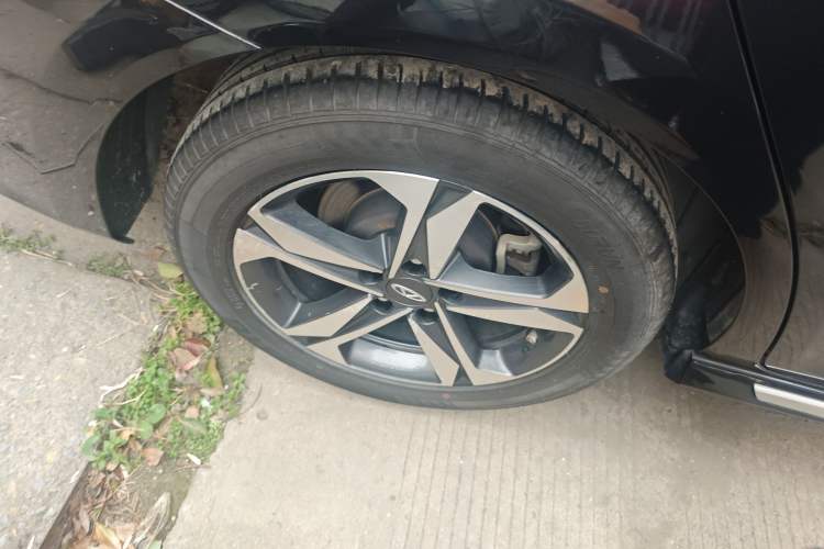 Used Chery Arrizo 5 PLUS 2021 XiaoAI 1.5L Manual Enjoy PLUS Right Rear Wheel Hub