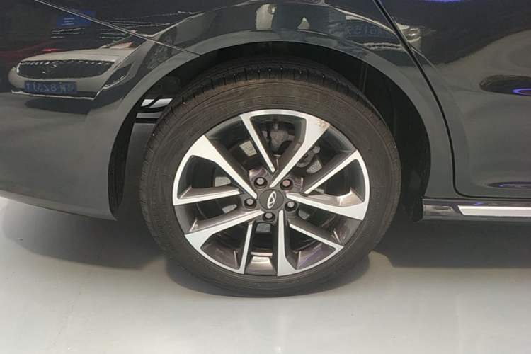 Used Chery Arrizo 5 PLUS 2021 Xiaoze 1.5T CVT ZhiPLUS Right Rear Wheel Hub