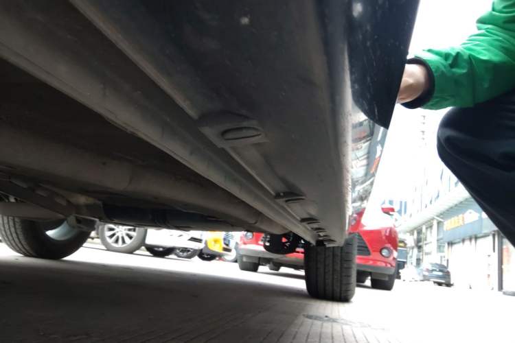 Used Chery Arrizo 5 PLUS 2021 XiaoAI 1.5T Manual PLUS Model Right Side Sill