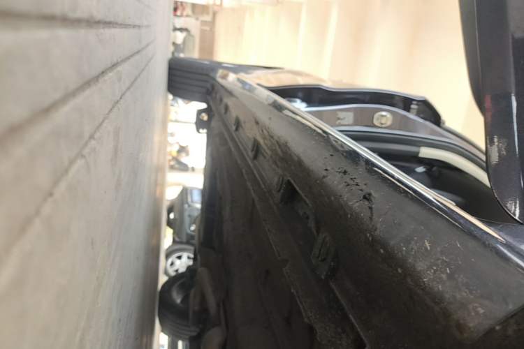 Used Chery Arrizo 5 PLUS 2021 XiaoAI 1.5L CVT Enjoy PLUS Right Side Sill