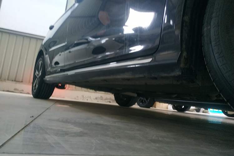 Used Chery Arrizo 5 PLUS 2021 Xiao AI 1.5T CVT Enjoy PLUS Right Side Sill