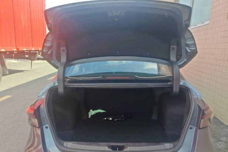 Used Chery Arrizo 5 PLUS 2021 Xiaoze 1.5T Manual PLUS Model Trunk