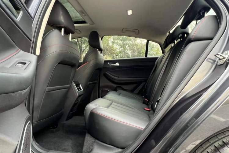 Used Chery Arrizo 5 PLUS 2021 Xiaoze 1.5T CVT Enjoy PLUS Left Rear Seat