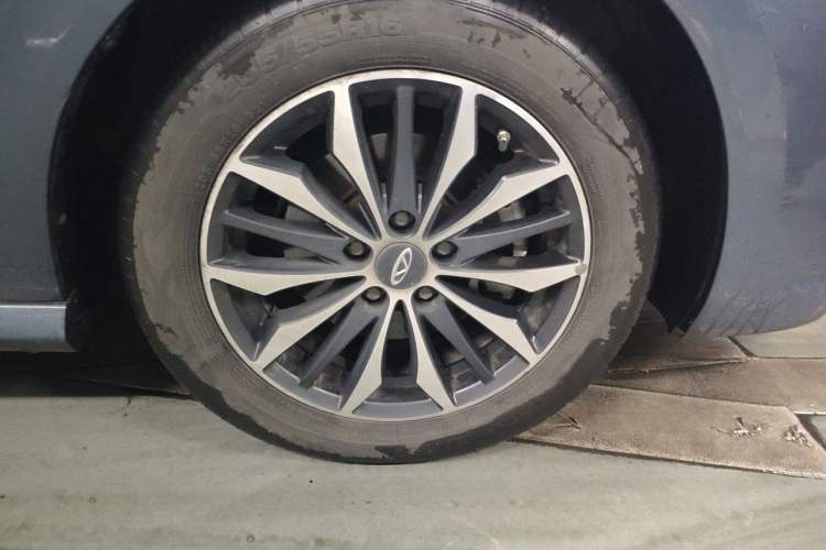 Used Chery Arrizo 5 PLUS 2021 Xiaoze 1.5L CVT Enjoy PLUS Right Front Wheel Hub