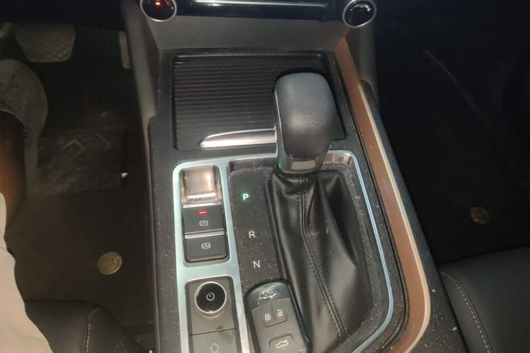 Used Chery Arrizo 5 PLUS 2021 Xiaoze 1.5T CVT PLUS Model Gear Lever