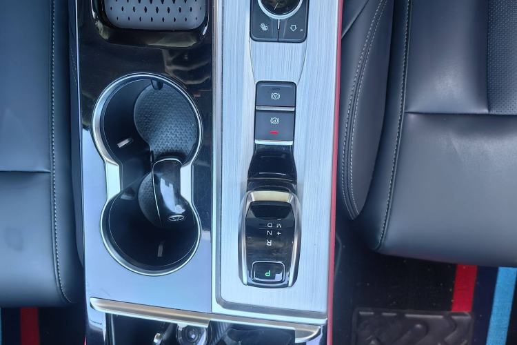 Used Chery Arrizo 5 PLUS 2021 Xiaoze 1.5T CVT ZhiPLUS Gear Lever