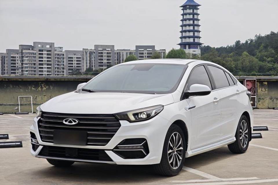 Chery Arrizo 5 PLUS 2021