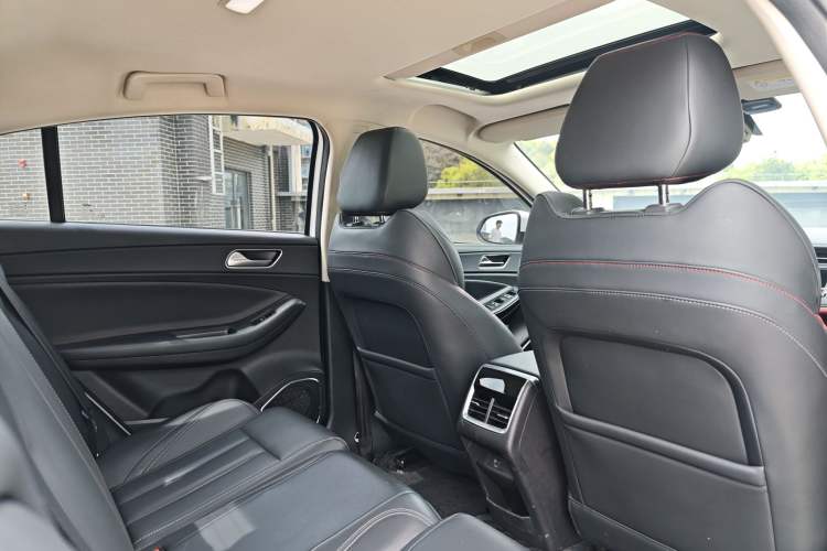 Used Chery Arrizo 5 PLUS 2021 Xiaoze 1.5T CVT Enjoy PLUS Interior 1